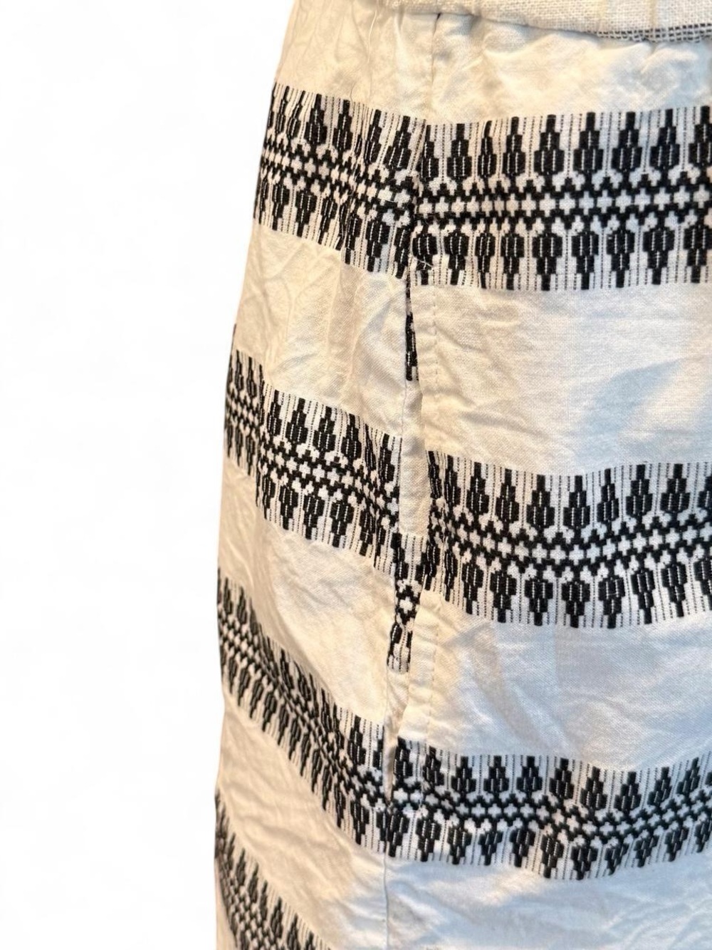 Lovestitch White Cotton Romper W/Black Vertical Stripes And Geometric Pattern. - Picture 7 of 8